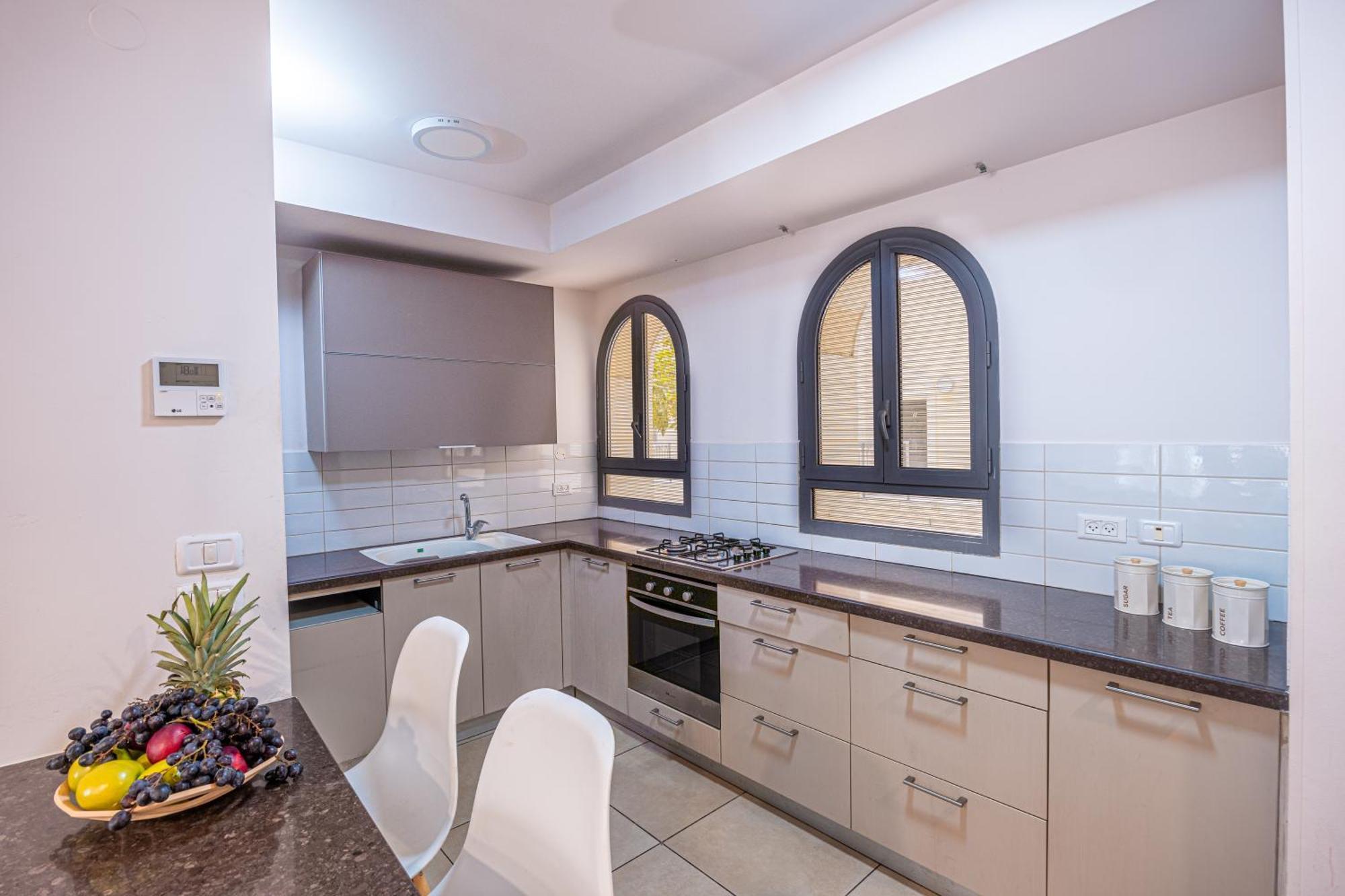 Kook Isrentals - Aparthotels In City Center Єрусалим Екстер'єр фото
